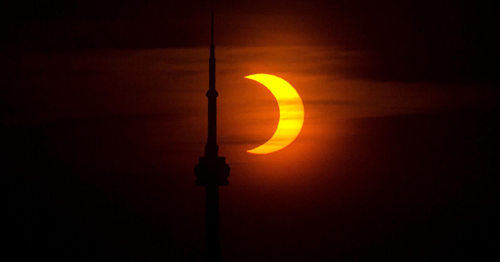 What to know about the partial solar eclipse in Lincoln on April 8 - Vimarsana News
