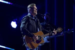 Blake Shelton to open tour in Lincoln in February