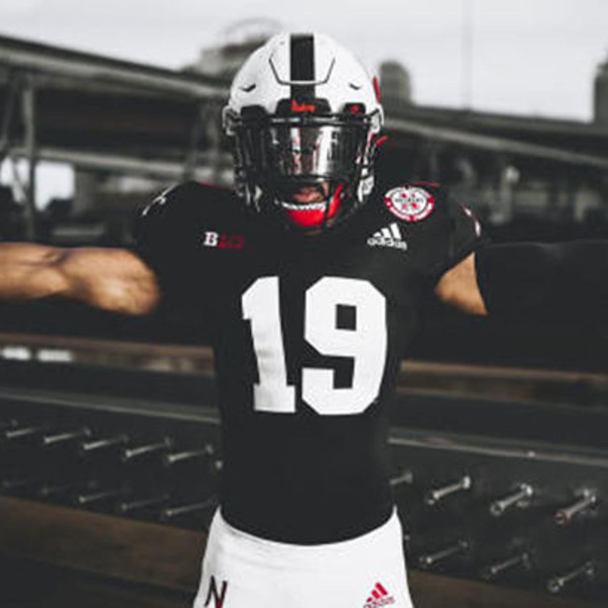 See The Huskers Black Alternate Uniform For The 2019 Season