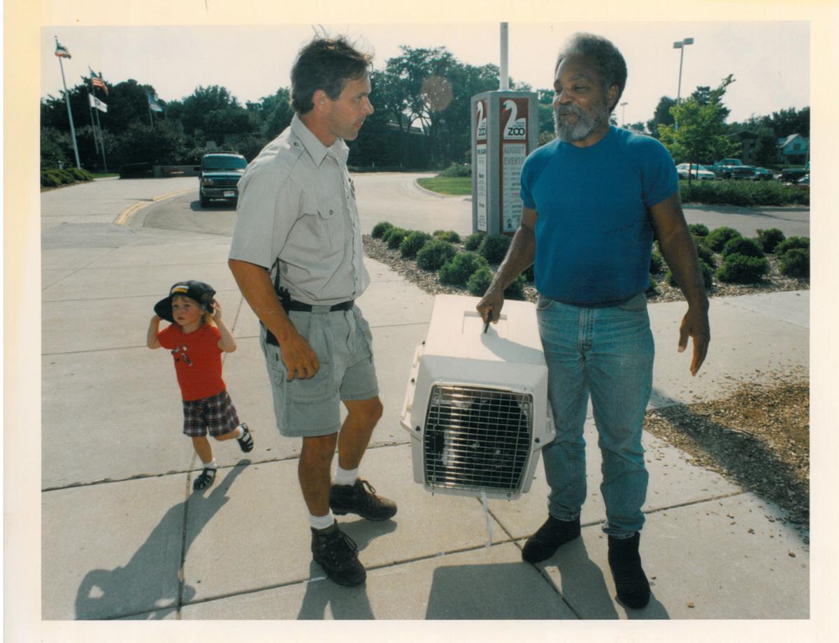 Let S Light It Up Lincoln Children S Zoo Plans 200 000 Bulb Holiday Display Local Journalstar Com