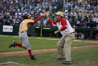 To The Fence Umpires At The Local Little League: Be Quiet & Watch