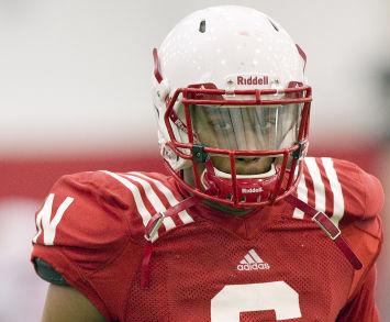 Former Husker Quarterback Bush Reportedly Transferring To Illinois