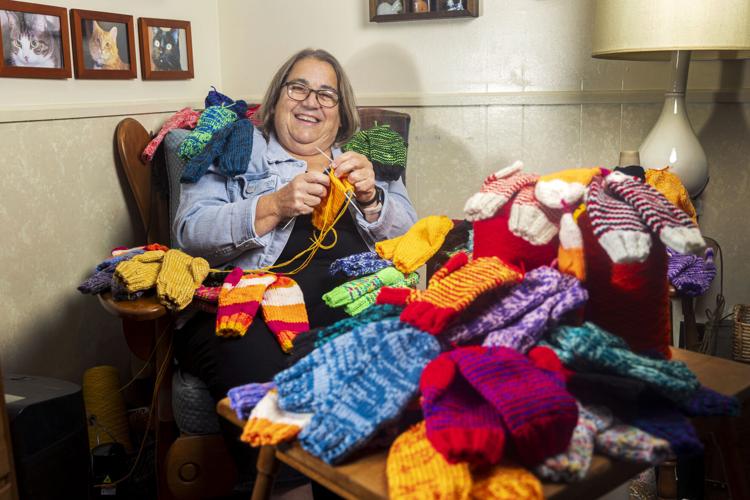 Mitten Maker, 10.21