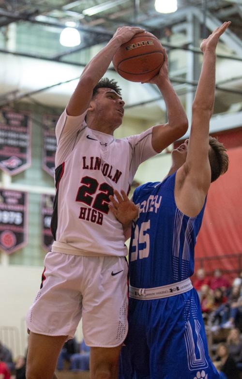 Lincoln High S Barber Excels Both On The Court And In The