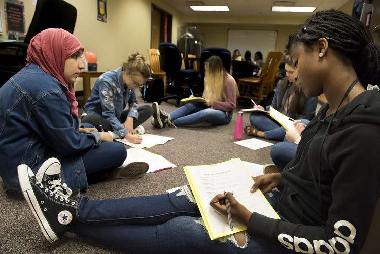 Peer restorative justice