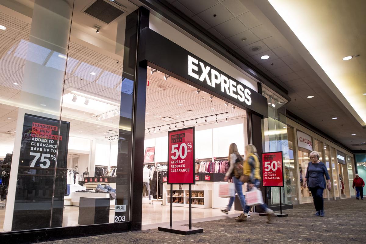 Express Seeking Revival To Close 100 Stores Business
