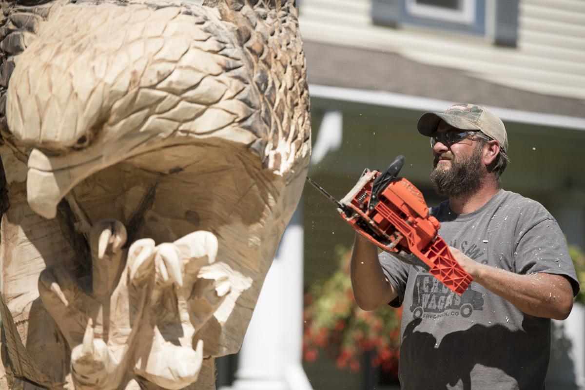 Tree carving
