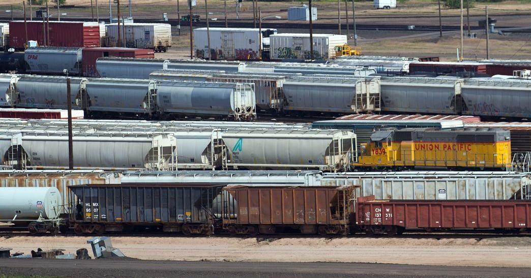 Man's body found in train engine compartment near North Platte - Vimarsana News