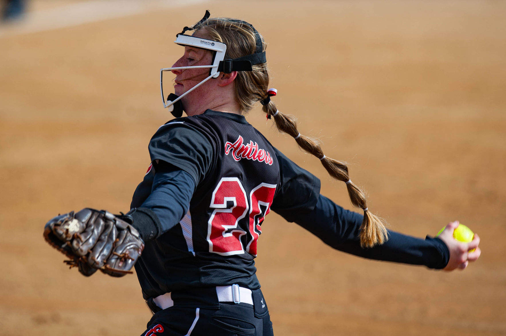 State softball Nuismer s rise ball team s clutch hits elevate