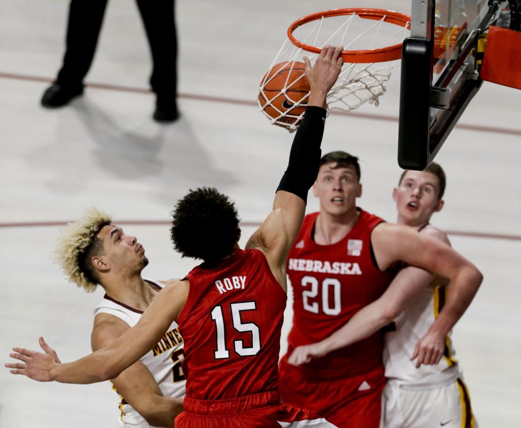 Despite Strong Stretches Huskers Unable To Finish Off Gophers In