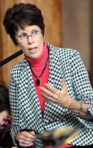 XGR - Annette Dubas