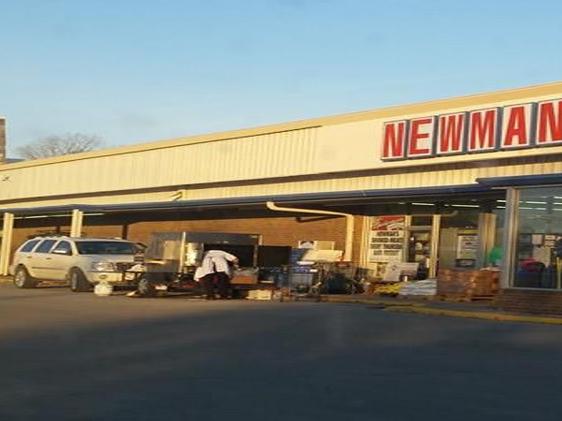 B R Stores To Buy Iowa Grocery Store Convert It To Russ S Local Business News Journalstar Com