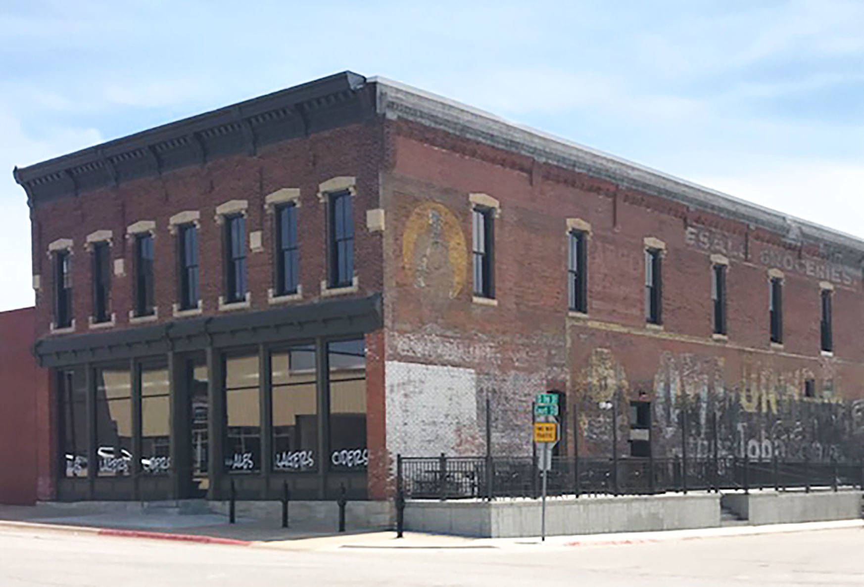 Beatrice building might become indoor entertainment district