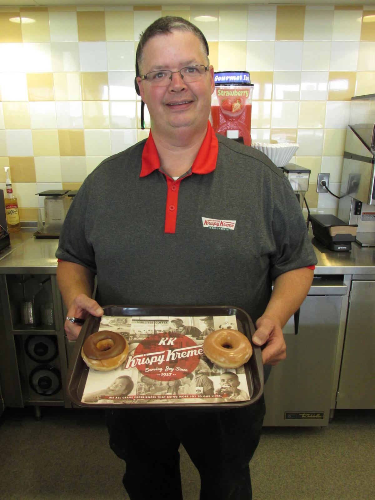 Donut Or Doughnut However You Spell It Or Slice It Lincoln Donut Shops Sweeten The Palate Food And Cooking Journalstar Com