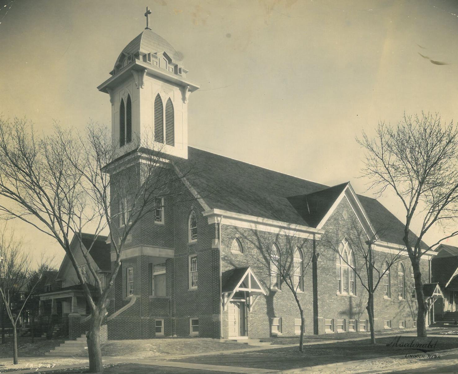 Plan would turn Lincoln church into residential building