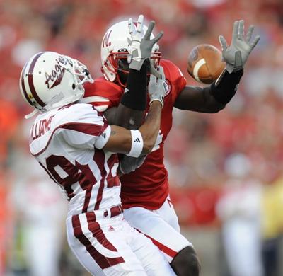 Ganz, Blackshirts stymie Aggies