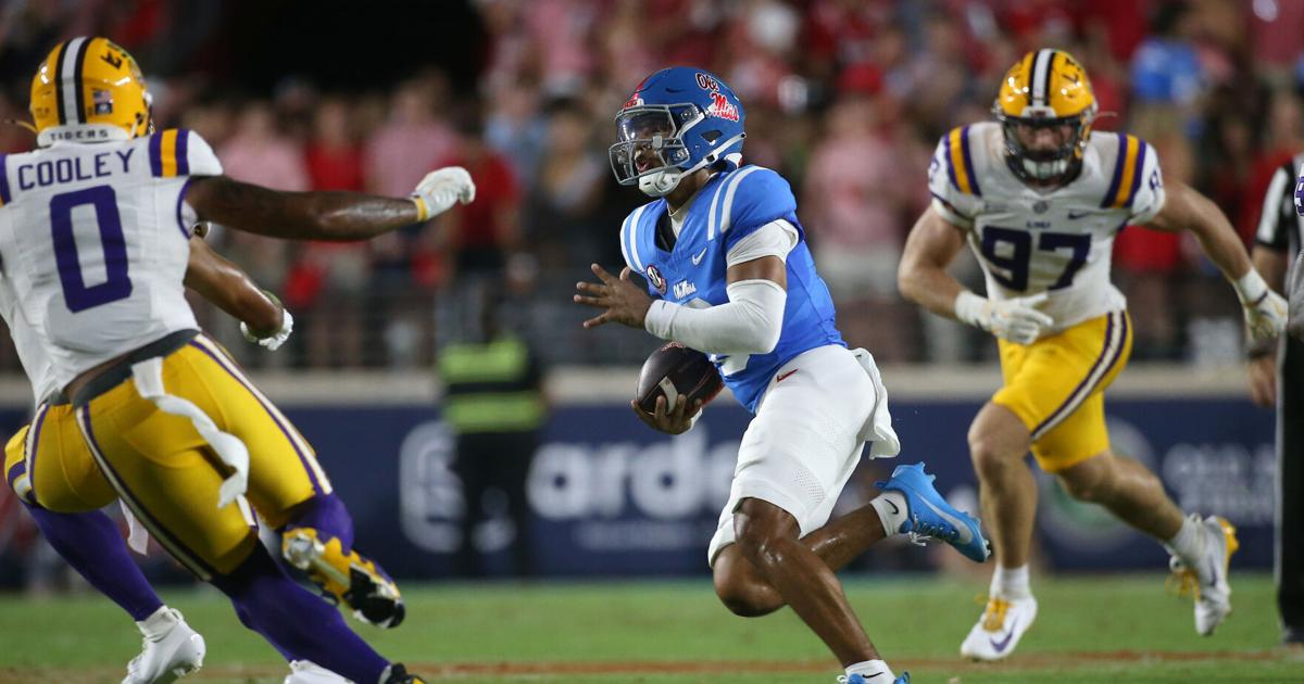 Coverage image for: FOOTBALL-NCAA/