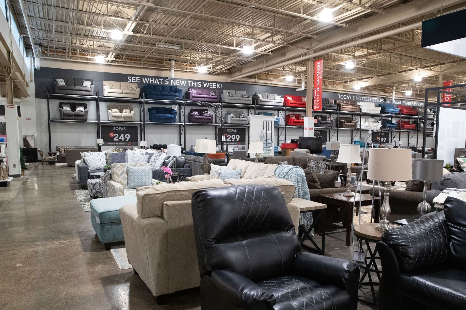 Mrs b's store nebraska furniture mart