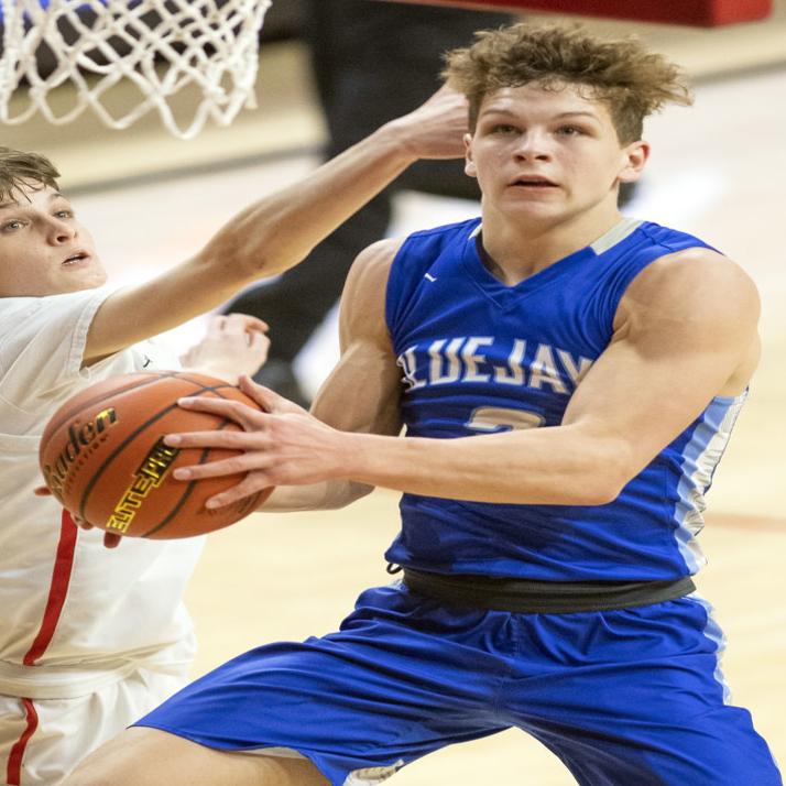 Jacobsen Ready To Balance Aau Basketball With High School Football