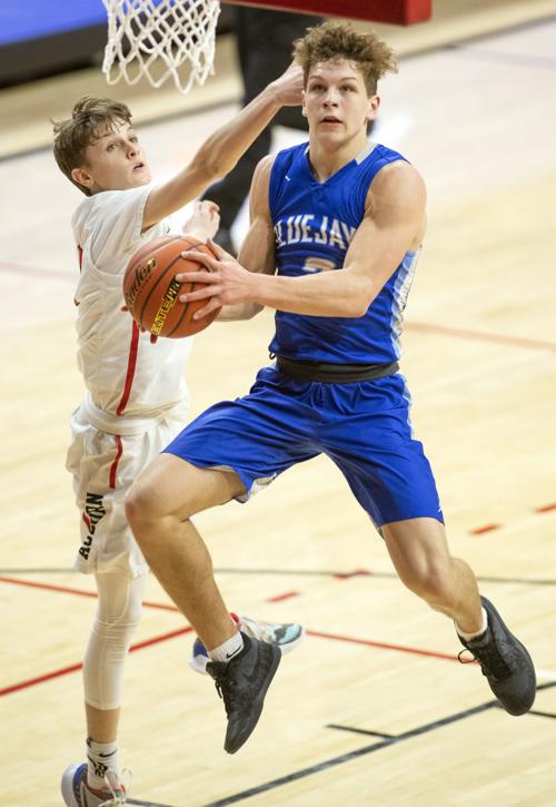 Jacobsen Ready To Balance Aau Basketball With High School Football