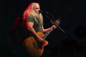 Two years late, Jamey Johnson to play Lincoln on the Streets Friday