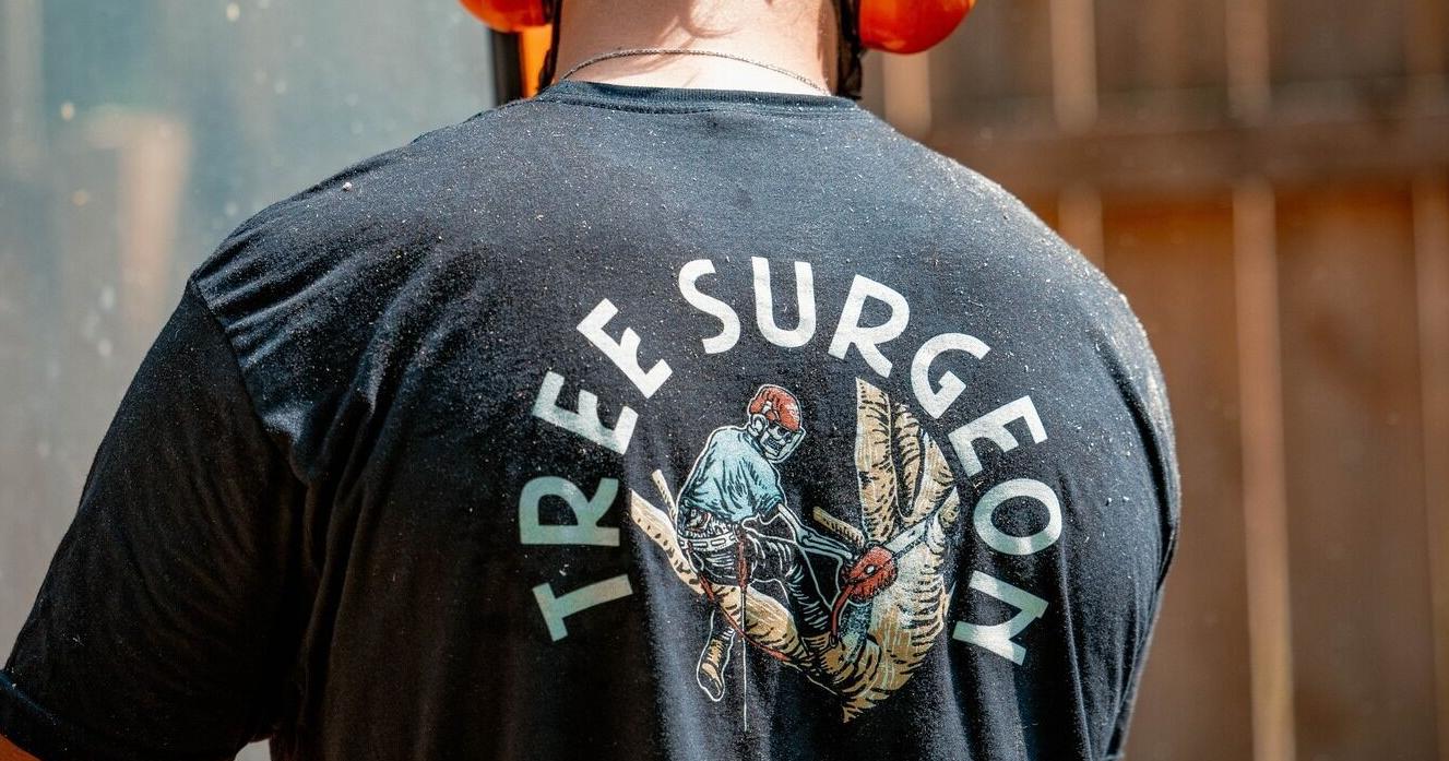 Nebraska clothing brand Workman raises funds for Valparaiso Fire Department - Vimarsana News