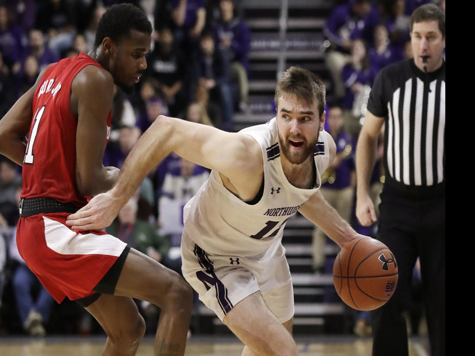 Huskers Threaten But Can T Overcome Sluggish First Half Defense