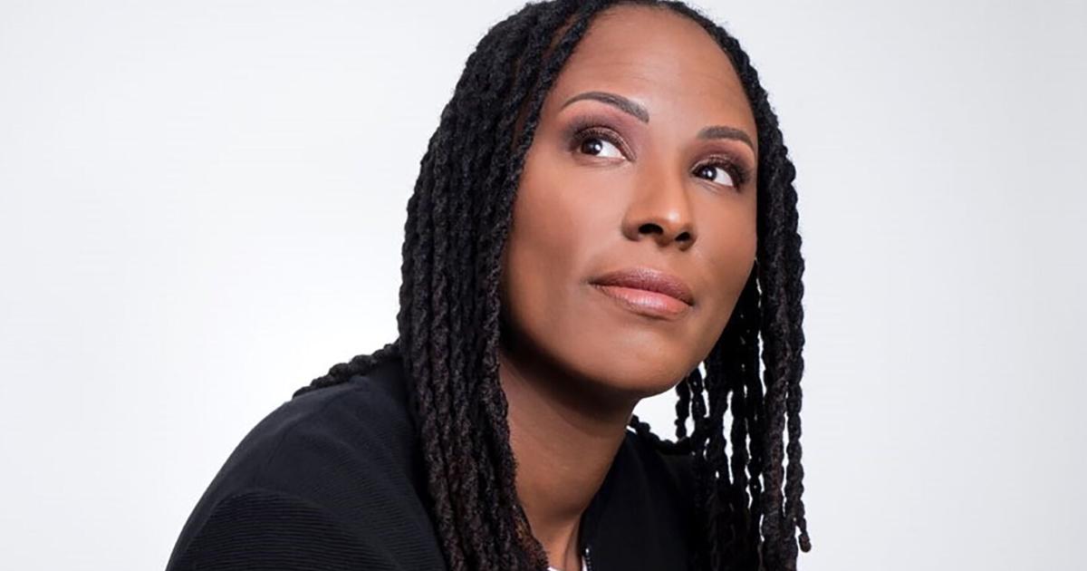 Chabiwque WNBA's Chamique Holdsclaw to talk mental health in Lincoln