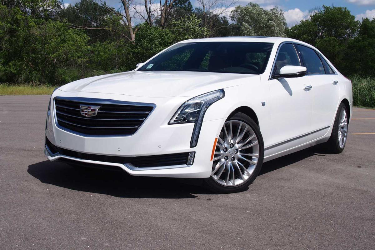 10 luxury cars that shine in 2017 Photo galleries 10 luxury cars that shine in 2017 Photo galleries