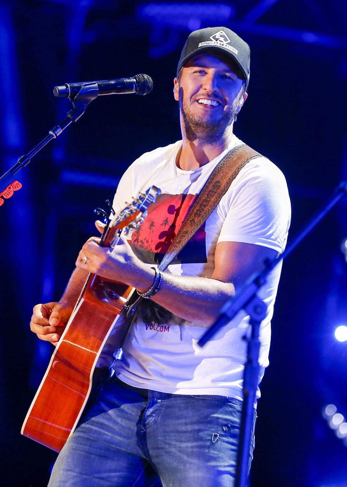 Country star Luke Bryan plans Farm Tour show west of Lincoln | Music