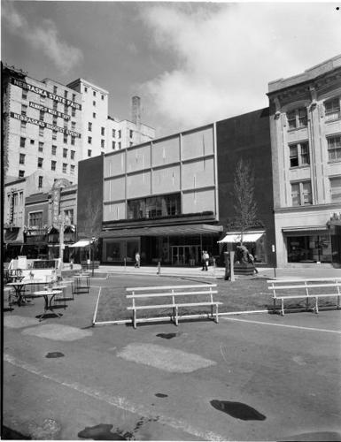 Hovland storefront