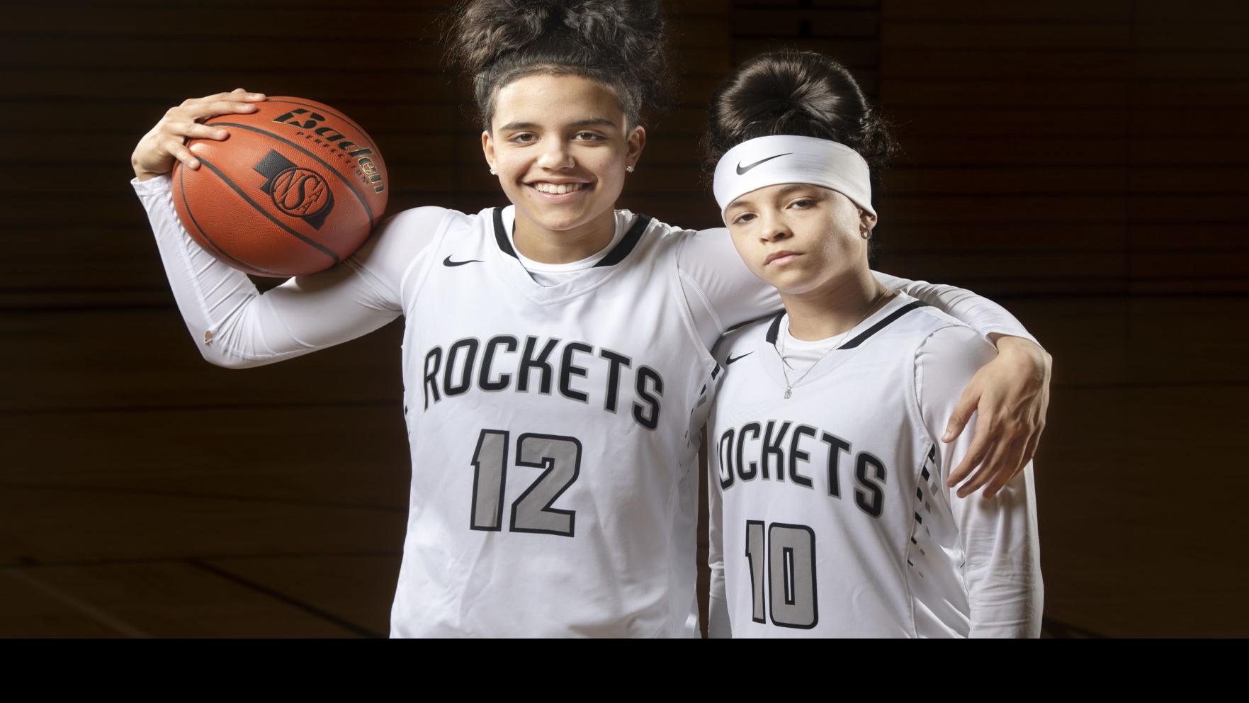 For Bri And Mckenna Minter The Only Thing Stronger Than Their Passion For Hoops Is Their Bond As Twin Sisters Girls Basketball Journalstar Com