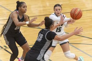Amie Just: Lincoln Southwest's Williams, Frager following different paths to Nebraska