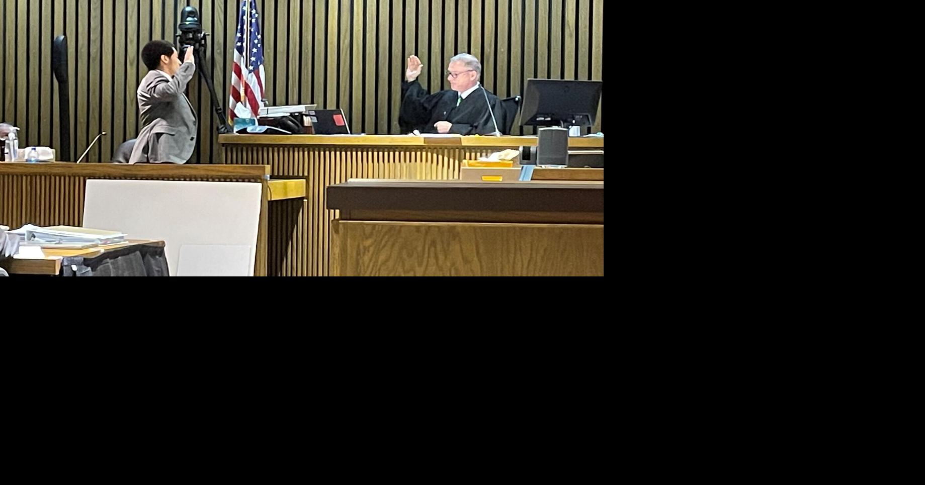 Lincoln man enters plea to escape, gun charges in connection to officer ...