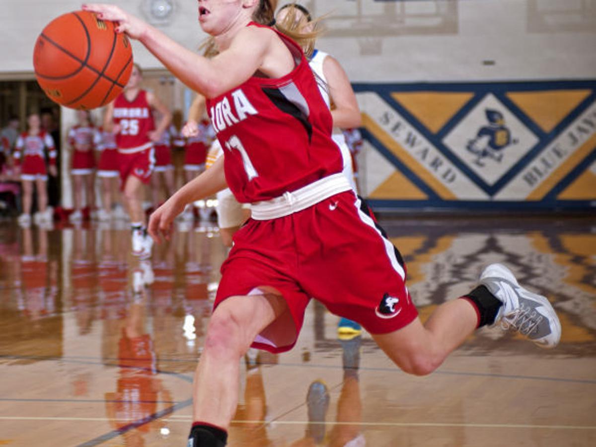 Girls Basketball Aurora Successful On Basketball Court Too Prep Extra Journalstar Com