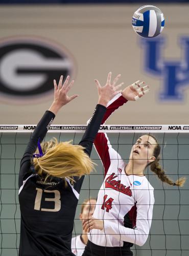 NCAA Elite Eight: Washington vs. Nebraska