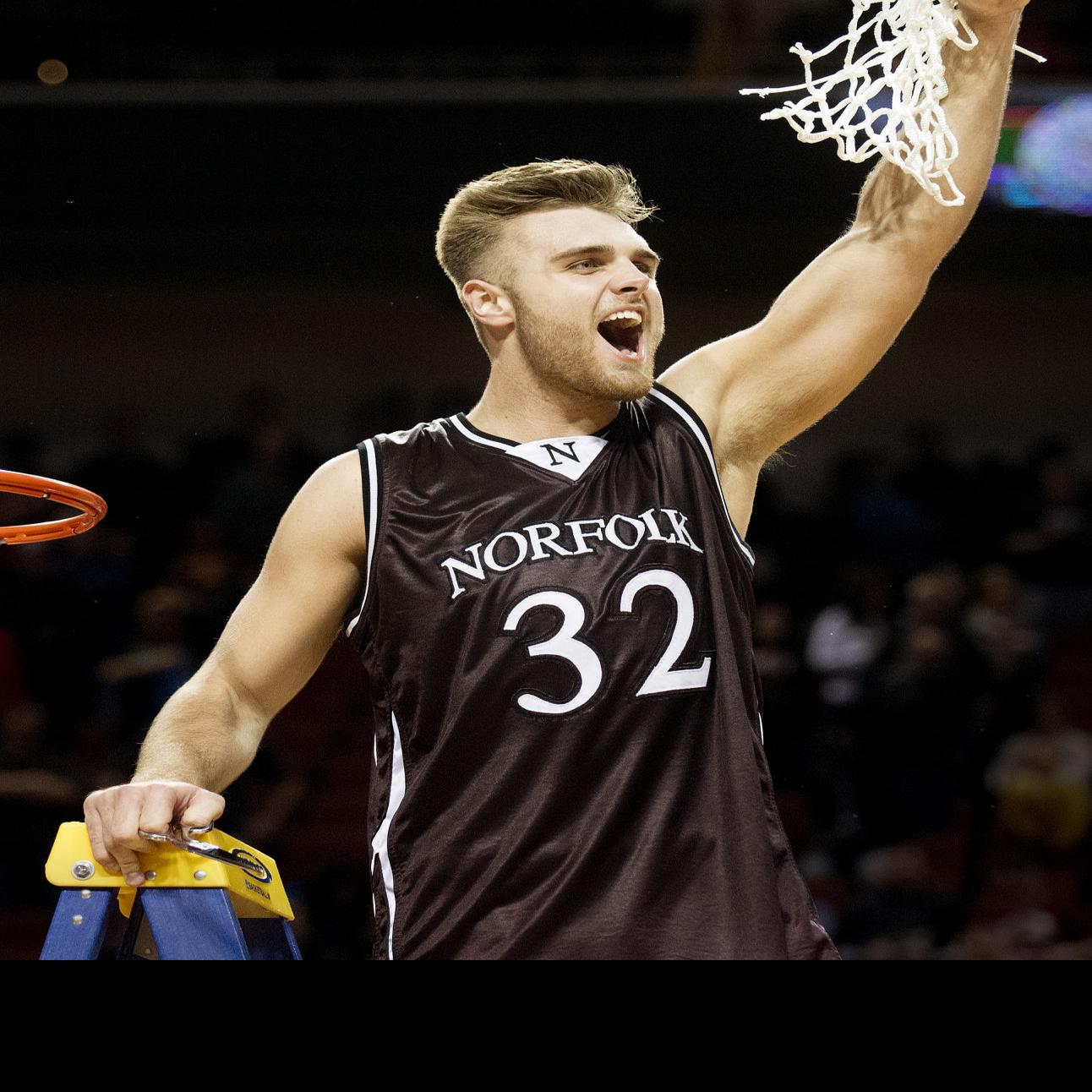 Former All State Super State Hoopster Strom Transferring To Uno