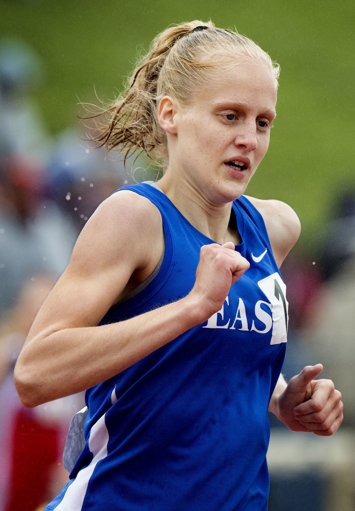 Muma Fischer on a collision course in girls 800 at LPS track meet