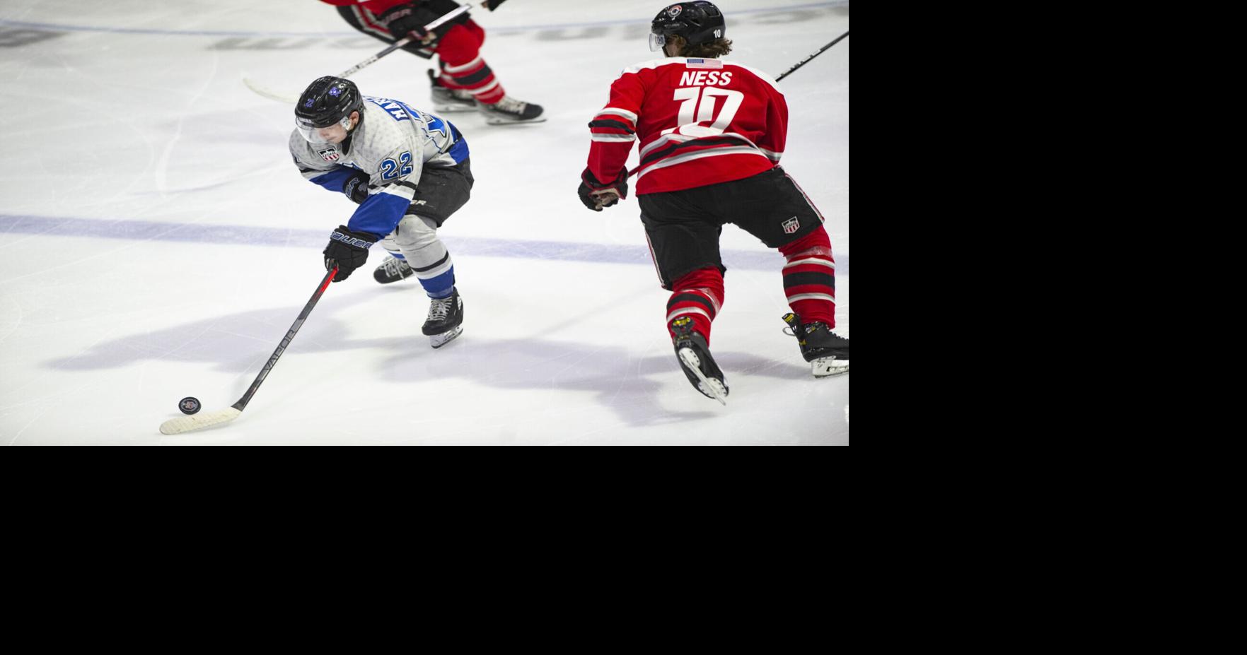 Photos Stars open USHL postseason run with 52 win against Waterloo at