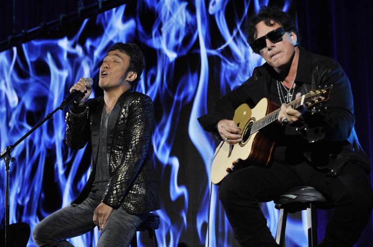 Arnel Pineda, Neal Schon
