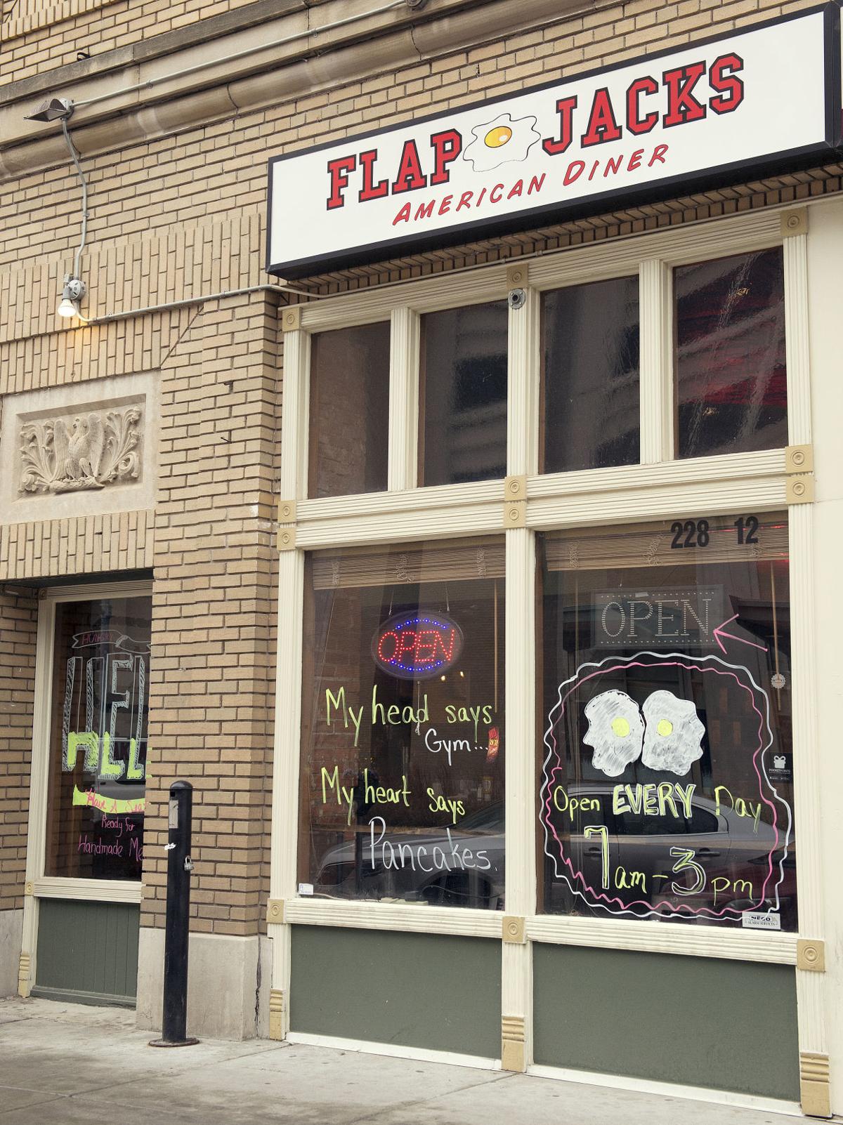 Flapjacks provides downtown Lincoln with true diner Dining