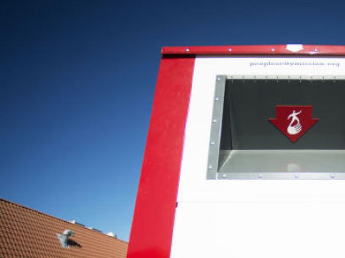 City Mission S New Donation Boxes Stand Out Local Journalstar Com