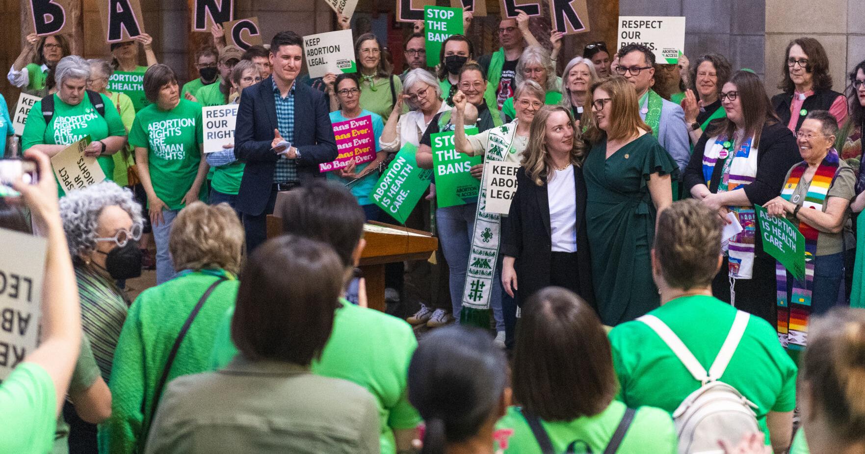 Abortion petition seeks rights in Nebraska Constitution - Vimarsana News