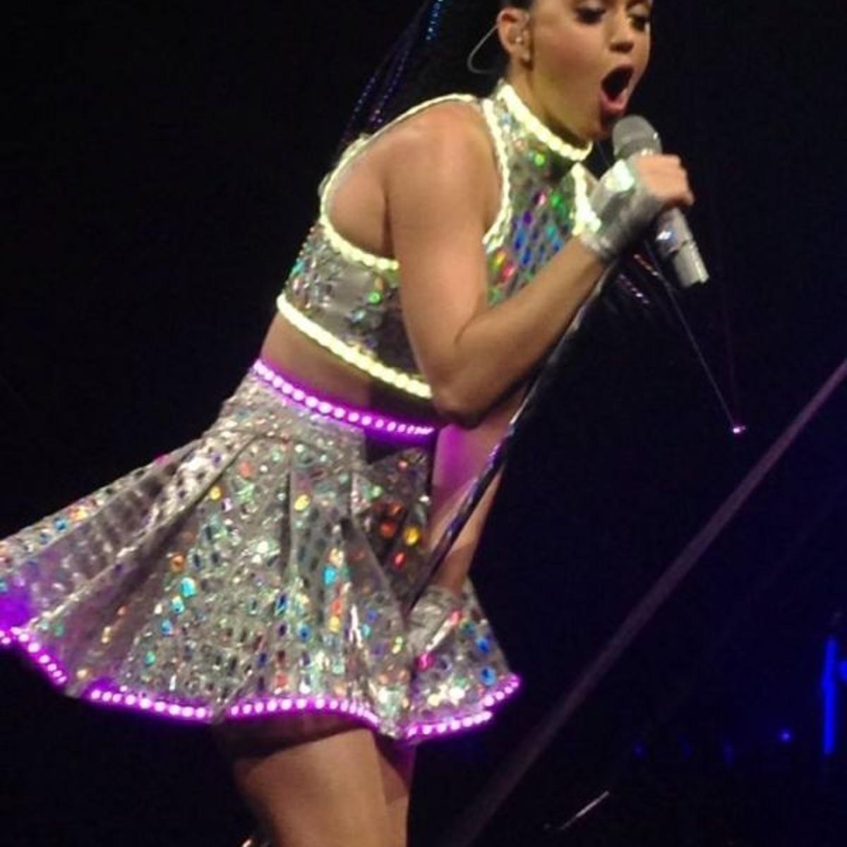 You Re A Firework Katy Perry And The Super Bowl Halftime Show Music Journalstar Com