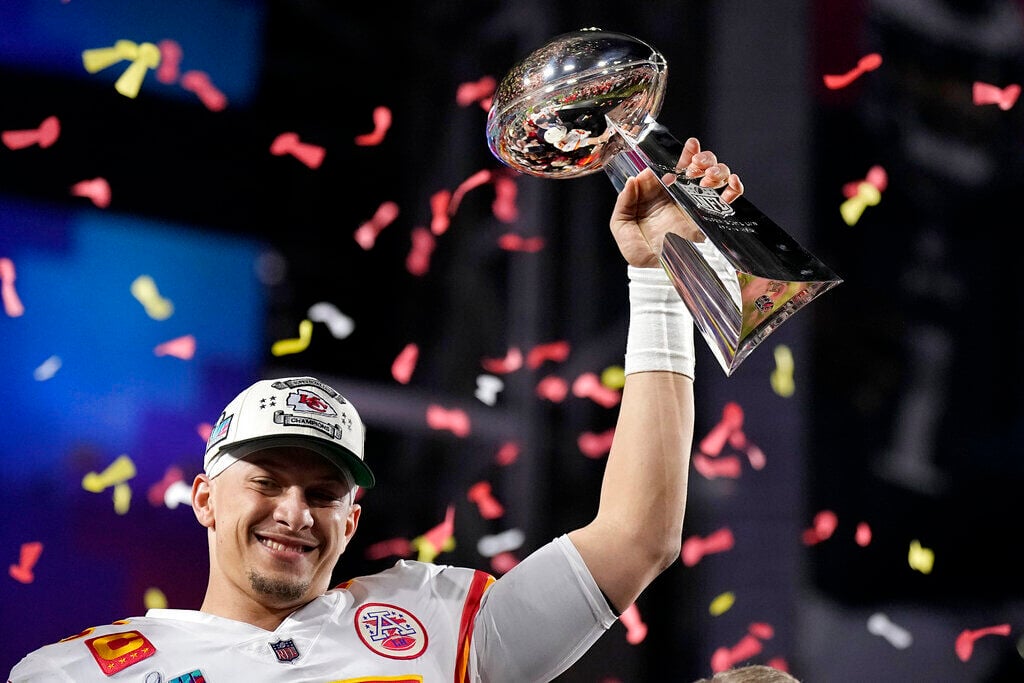 Phoenix, USA. 08th Feb, 2023. The Vince Lombardi trophy and helmets for the  Chiefs and Eagles sit on a display ahead of Commissioner Roger Goodell's  Super Bowl LVII press conference at the