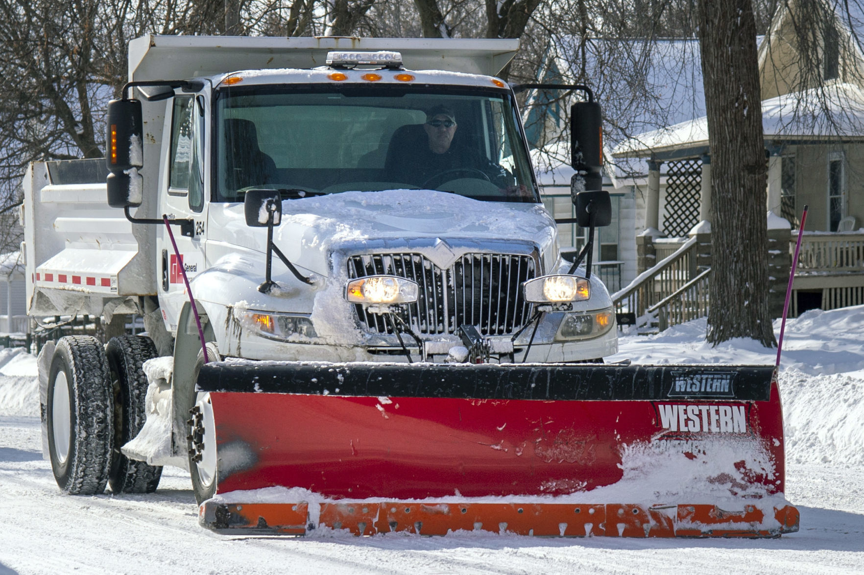 Snow Emergency Parking Ban To End At 9 P.m.