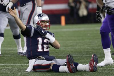 Vikings Patriots Football
