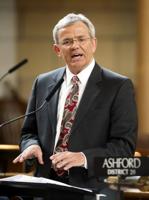 Lawmakers lash out at governor for comments about state ombudsman