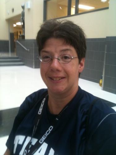  Amy Powells