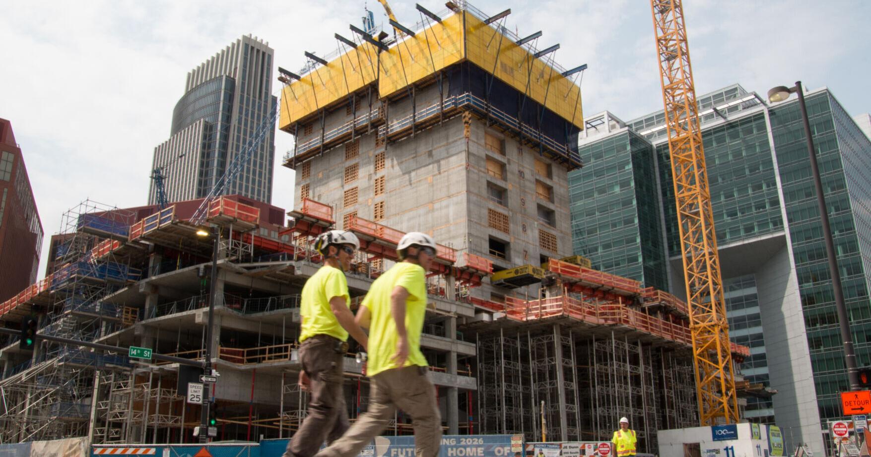 Spurred by finance and insurance industry, Omaha lands among economic growth juggernauts - Vimarsana News